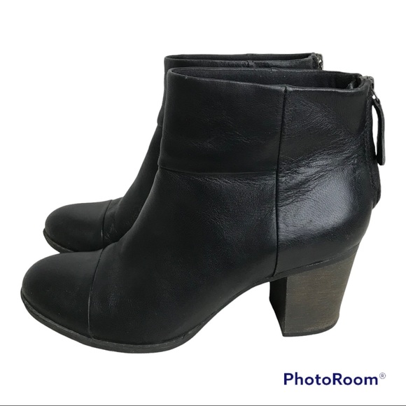 Clarks Shoes - Clarks Black Leather Heeled Ankle Boot - Size 8